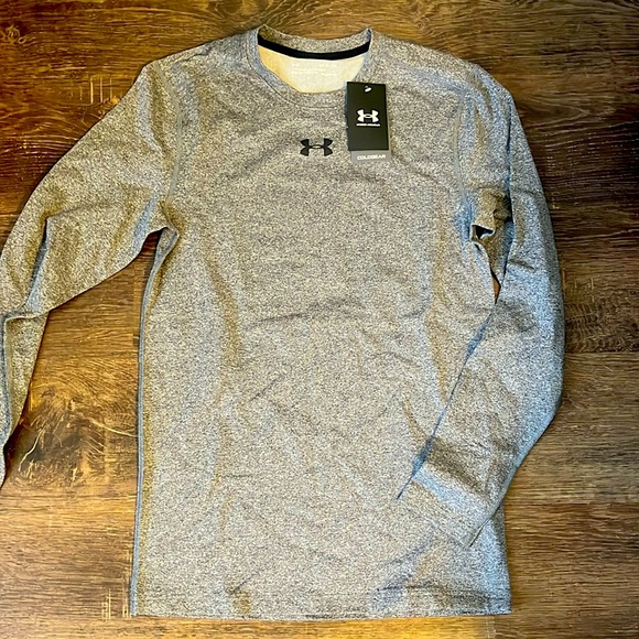 Under Armor Cold Gear - Picture 1 of 3